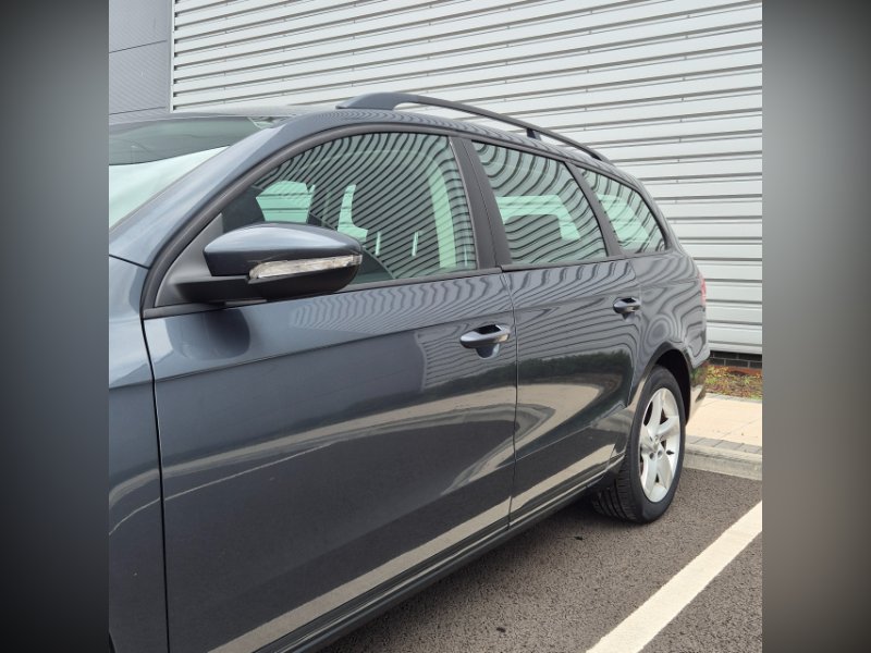 Grey 2013 Volkswagen Passat 1.6 TDI BlueMotion Tech S Estate 5dr Diesel Manual Euro 5 s/s 105 ps in North Shields