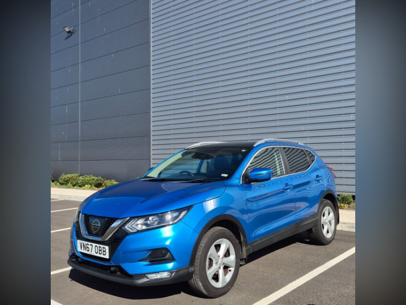 Blue Nissan Qashqai 1.5 dCi Acenta SUV 5dr Diesel Manual Euro 6 s/s 110 ps