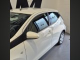 White 2017 Toyota Aygo 1.0 VVT-i x-play Hatchback 5dr Petrol Manual Euro 6 68 ps in AM Performance