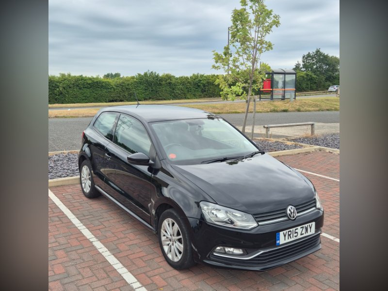 Black 2015 Volkswagen Polo 1.2 TSI BlueMotion Tech SE Hatchback 3dr Petrol Manual Euro 6 s/s 90 ps in North Shields